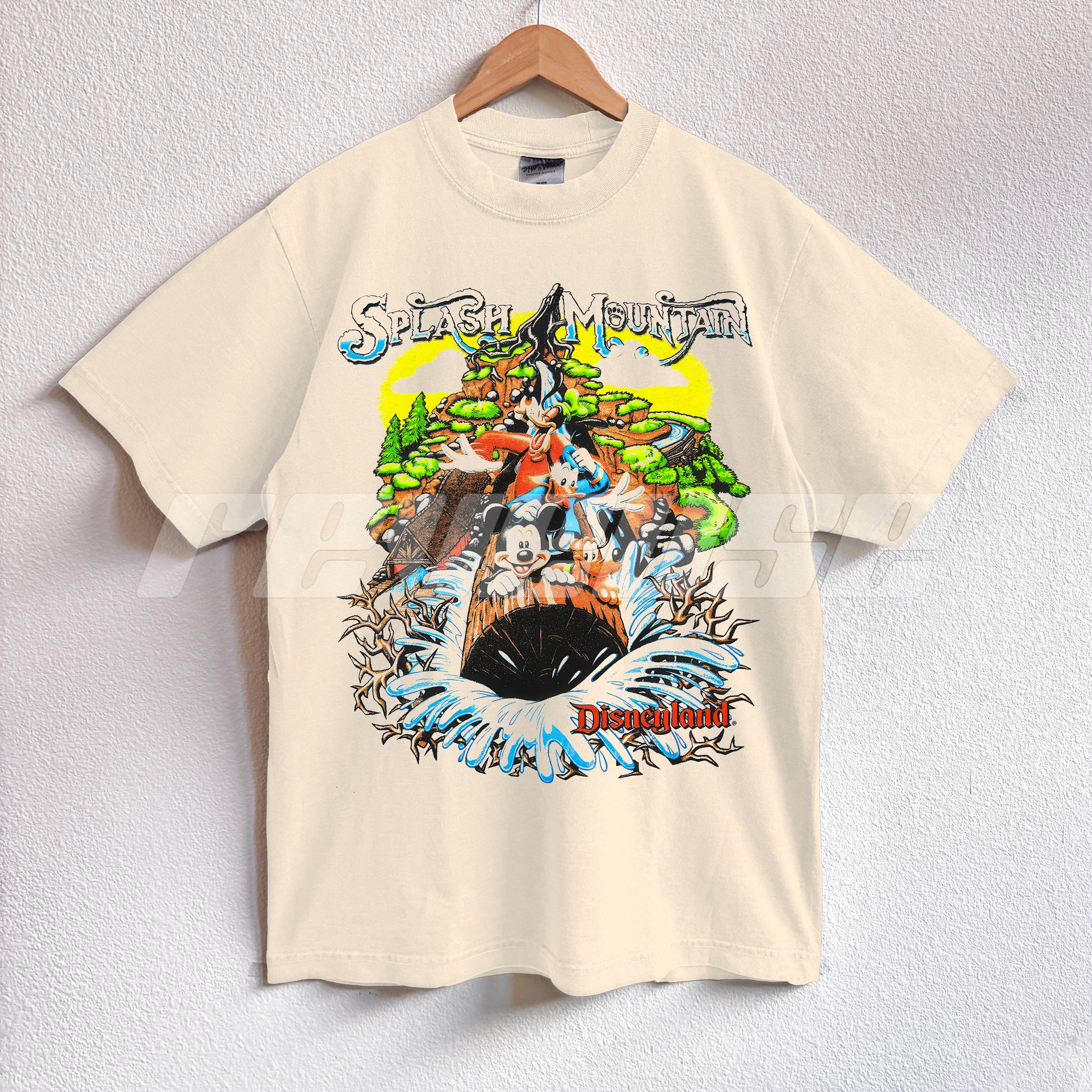 Disneyland Splash Mountain Vintage Styled T-Shirt