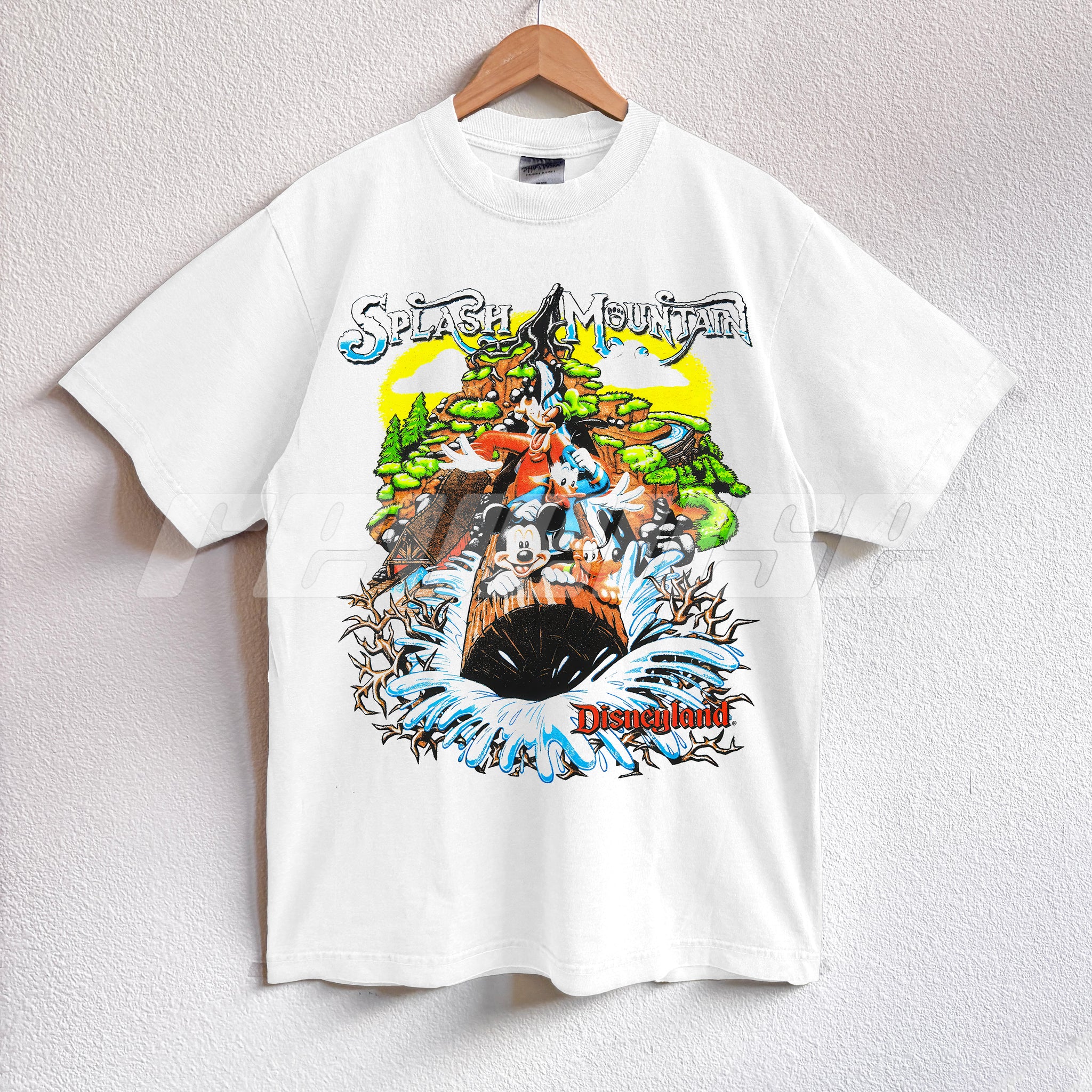 Disneyland Splash Mountain Vintage Styled T-Shirt