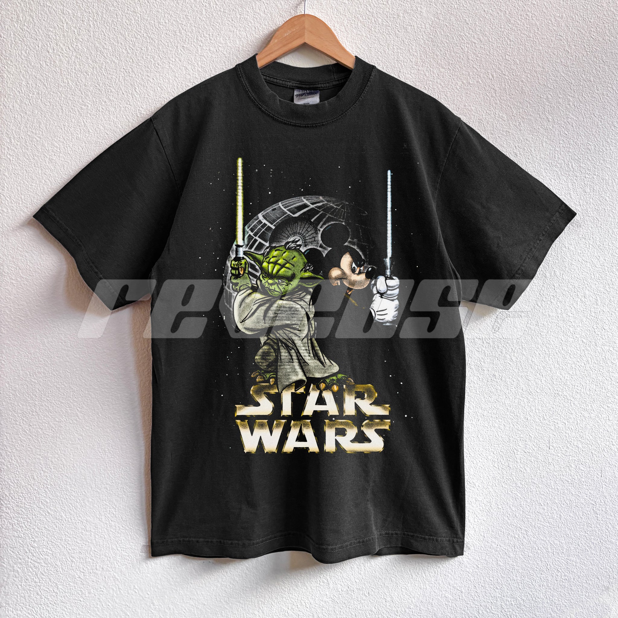 Disneyland Yoda Star Wars Vintage Styled T-Shirt